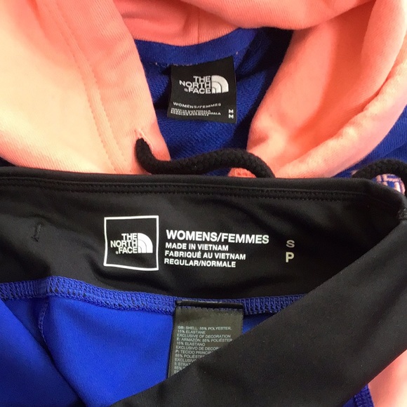 The North Face 2 Piece Sweatshirt Biker Short Set - Picture 3 of 8